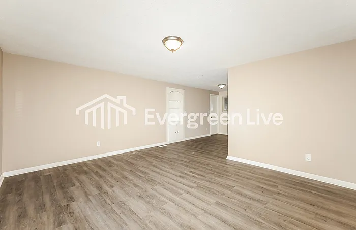 5919 Chambersburg Rd — Photo 3