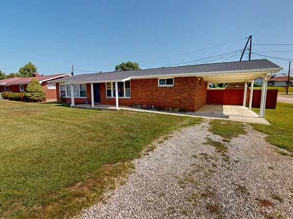 709 3rd St E, South Pt, OH 45680