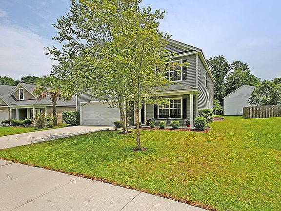 3rd image of 8728 Hayden Glenn Dr