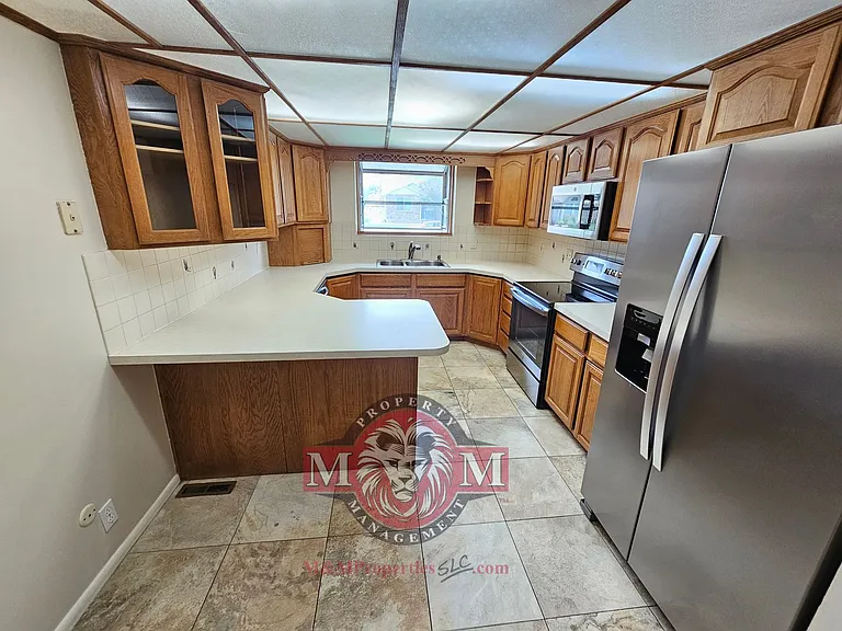7059 S Brookhill Dr — Photo 5