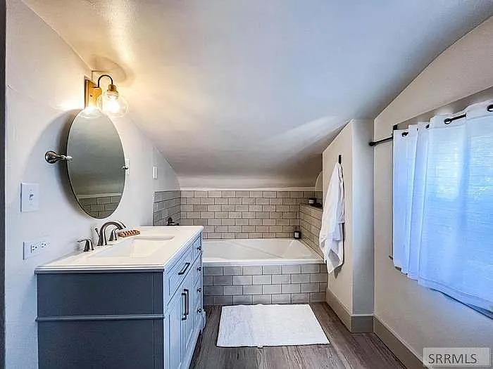 1155 Taylor Ave — Photo 32