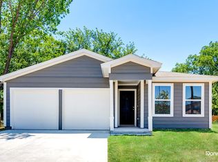 3201 Mount Horum Way, Fort Worth, TX 76105