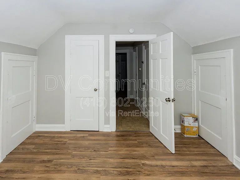 3579 Riedham Rd #UP — Photo 17