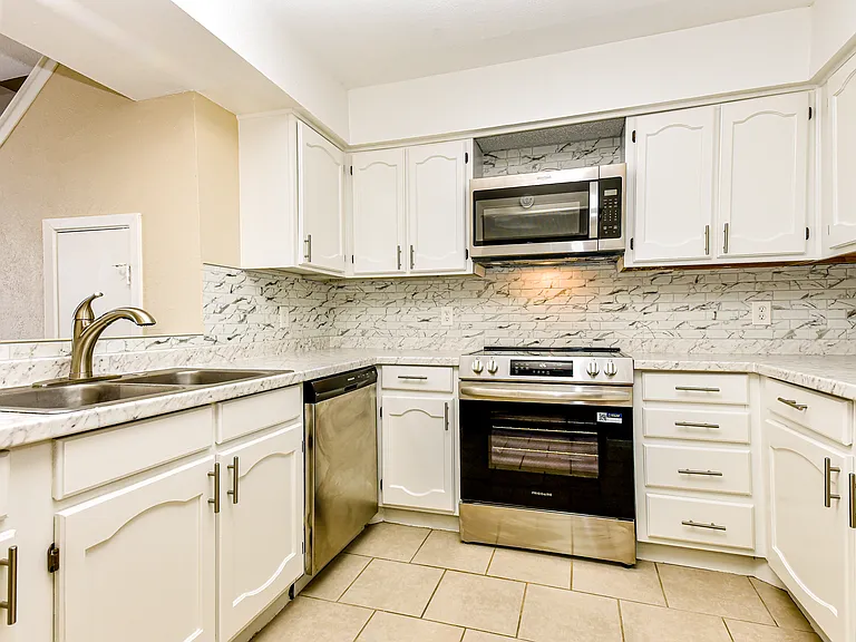 3022 Forest Ln #211 — Photo 6