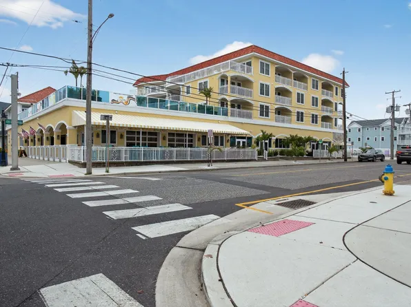 106 W Spruce Ave #205, North Wildwood, NJ 08260