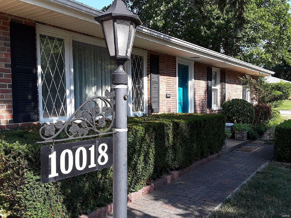1st image of 10018 Coventry Ln