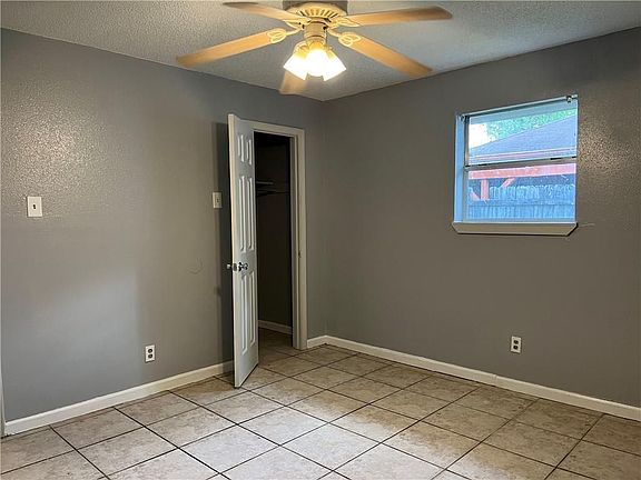 5th image of 8542 Dinkins St
