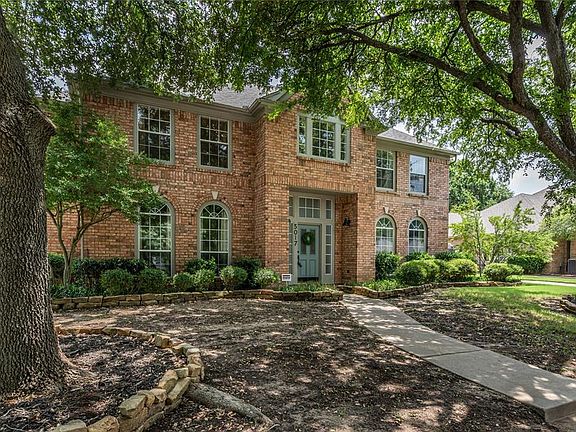2nd image of 5017 Birch Hollow Ln