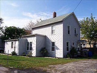 3rd image of 17 Bransford St