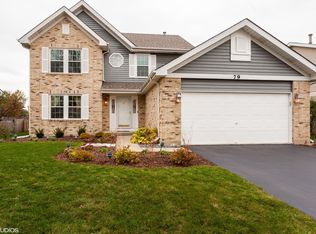 79 Forestview Ln, Aurora, IL 60502