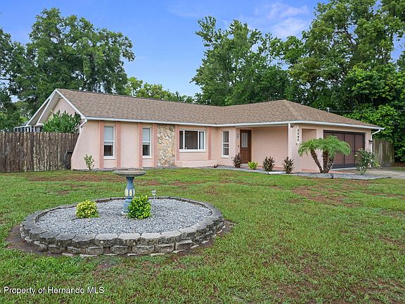 3rd image of 2292 Waterfall Dr