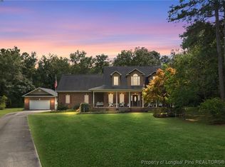 7742 Skylark Ct, Autryville, NC 28318