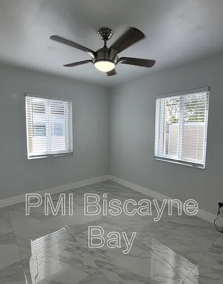7380 SW 35th St — Photo 12