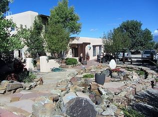 2 Calle Verde, Taos, NM 87571