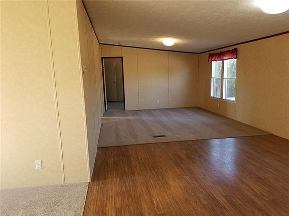 5th image of 1141 Shinn Cir