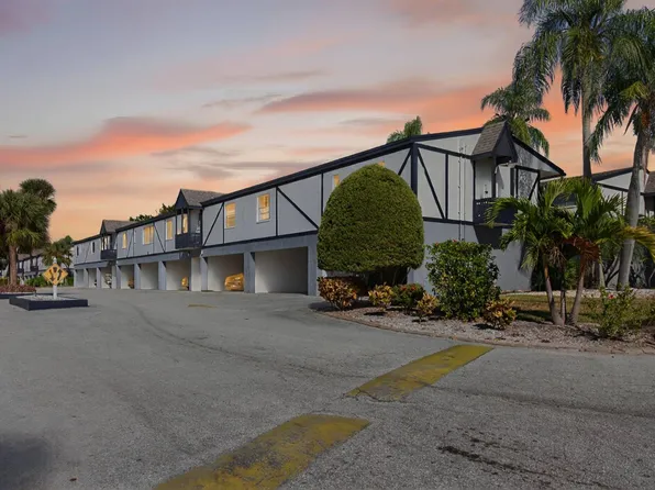 1146 King Arthur Ct, Dunedin, FL 34698