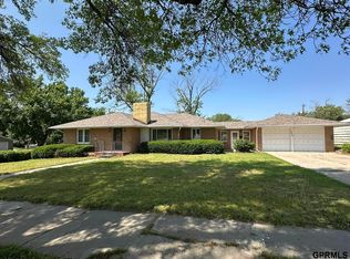 1003 J St, Fairbury, NE 68352