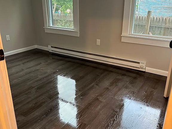 2nd image of 328 Orange St #1