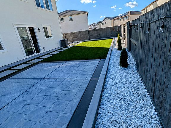 3rd image of 363 Hermosa St