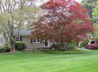 356 Bridge St, Fairhaven, MA 02719