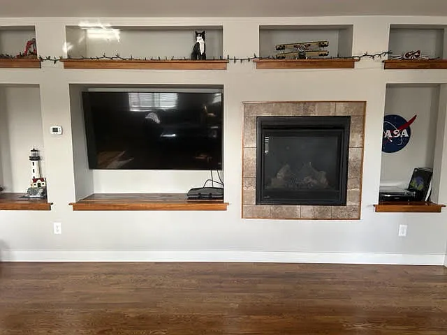 5570 Noon Rd #1 — Photo 8