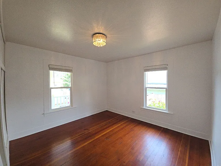 526 B St — Photo 20