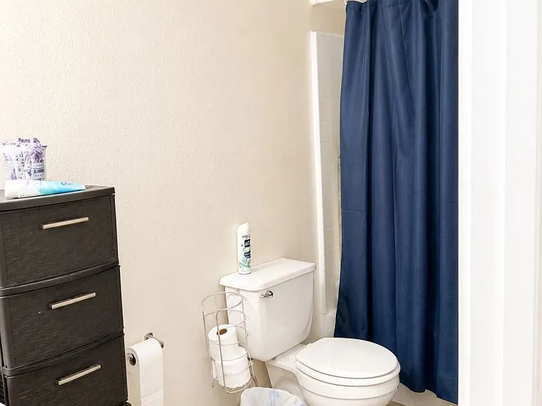 5714 Quay Dr NE — Photo 16