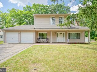 6 Pittman Pl, Sicklerville, NJ 08081