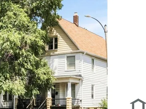 3172 N Holton St, Milwaukee, WI 53212