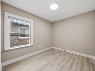 8227 S Ridgeland Ave, Chicago, IL 60617