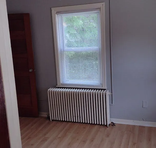 2204 E University Ave — Photo 17