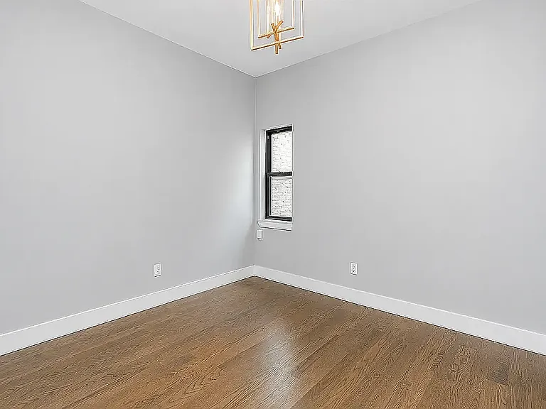 486 Harman St #2I — Photo 7