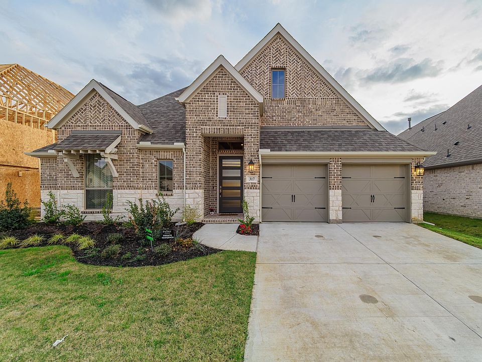 1st image of 317 Oak Hollow Way