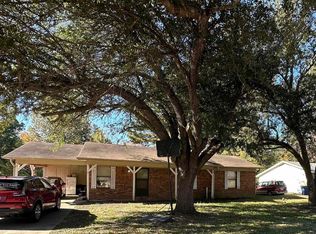 11 Meadowlark Dr, Cabot, AR 72023