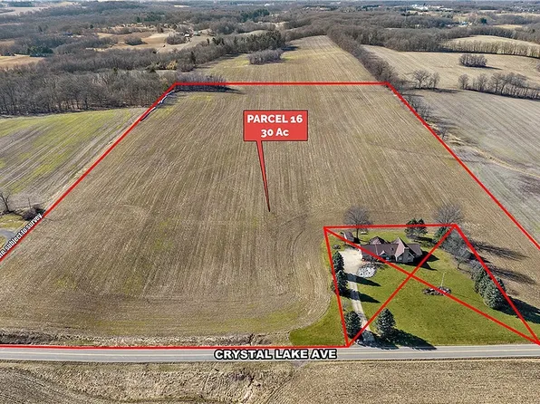 Crystal Lake Ave NW, Canal Fulton, OH 44614