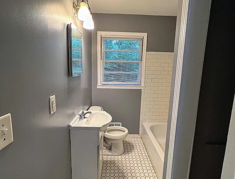 2884 Meadowview Dr — Photo 11