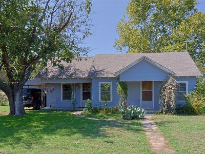 552 S Main St, Springtown, TX, 76082
