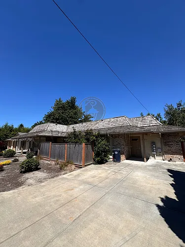 407 E Main St #A Photo 1