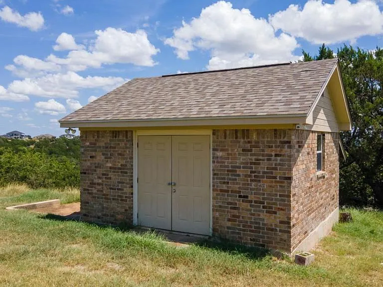 336 Skyline Dr — Photo 27