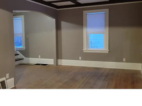 888 Rondo Ave, Saint Paul, MN 55104