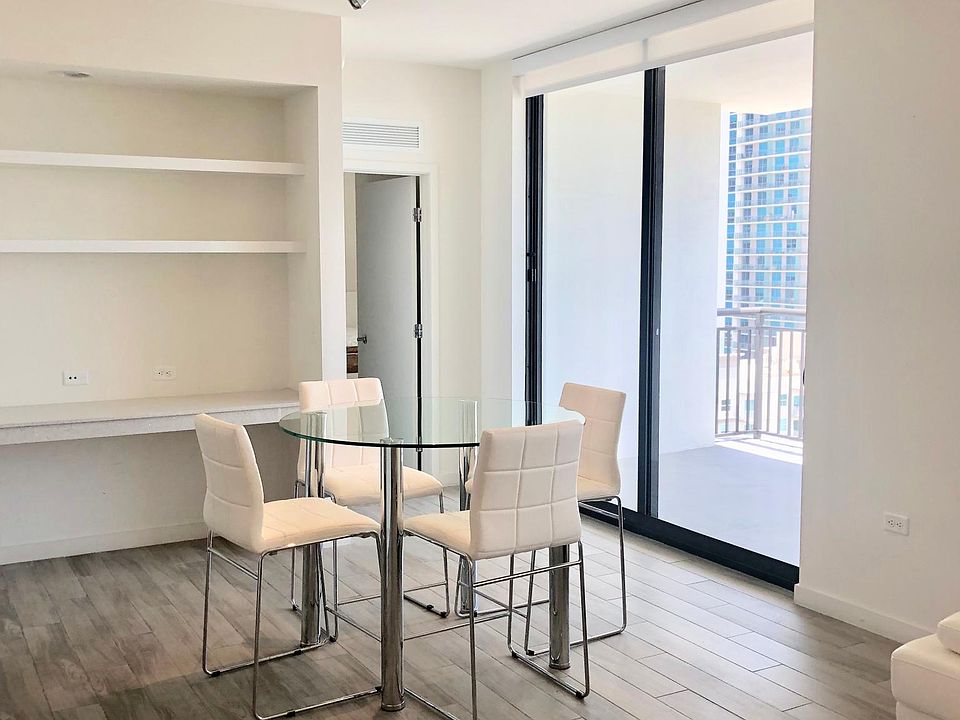1st image of 999 SW 1st Ave APT 1904