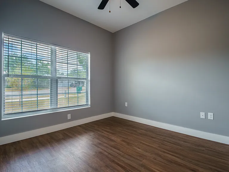 210 Parrotte Ct — Photo 62
