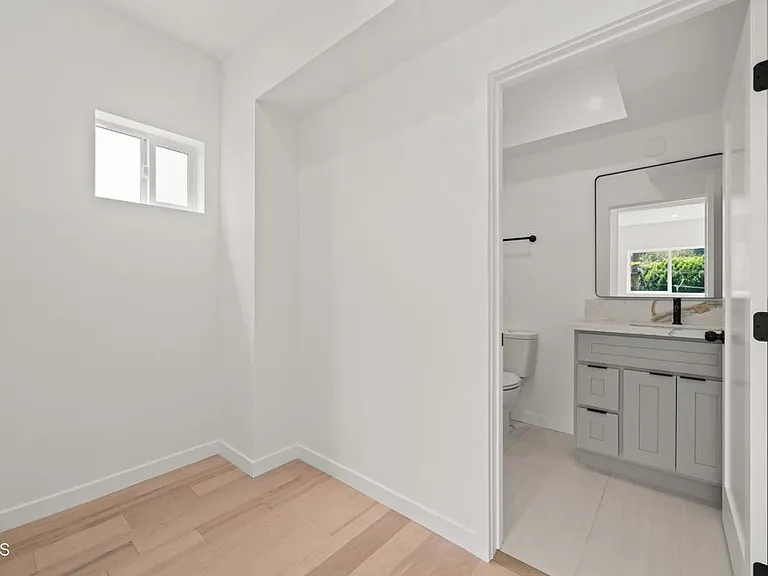 3564 N Eagle Rock Blvd #1 — Photo 19