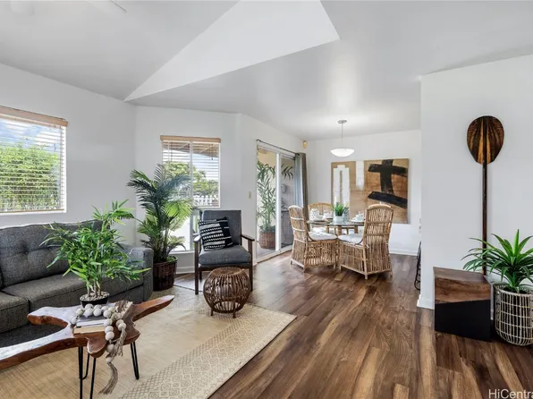 94-835 Lumiauau St #K101, Waipahu, HI 96797