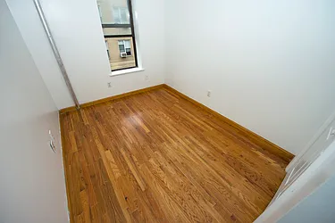 Rented by Nolita Group