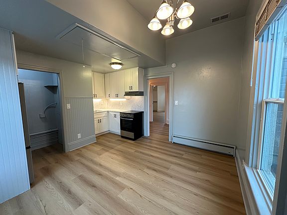 5th image of 417 C St APT 3