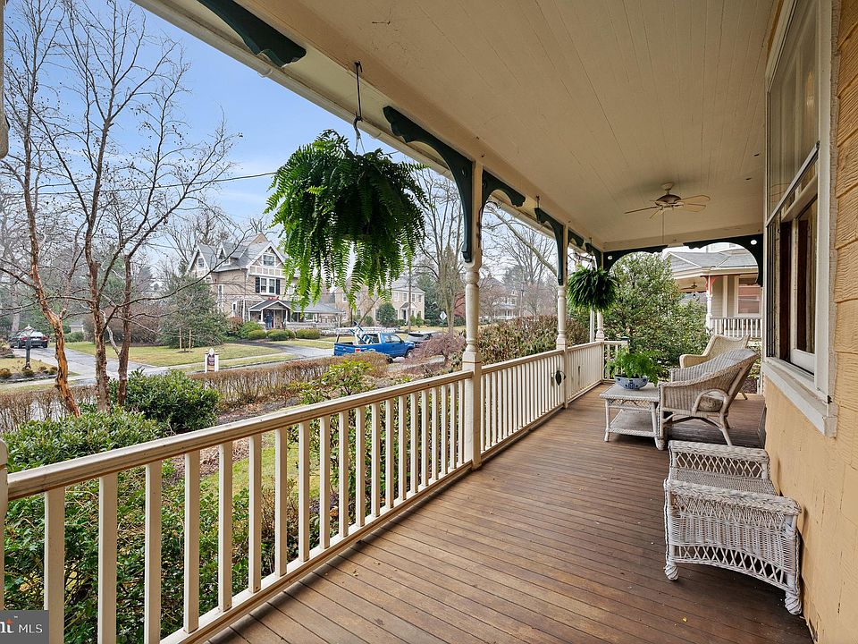 214 Lansdowne Ave, Wayne, PA 19087 Zillow