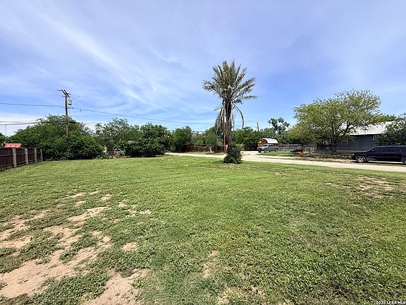5th image of 600 Crouch Ave LOT 16