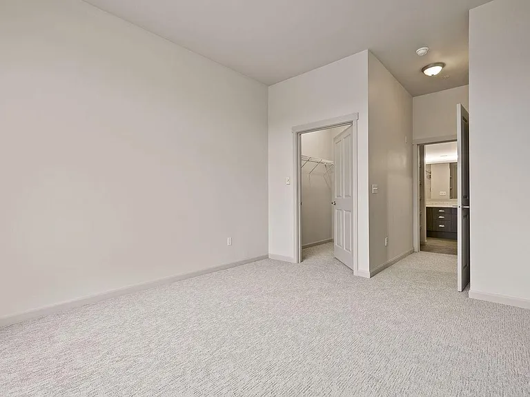 Borgata Apartment Homes — Photo 13