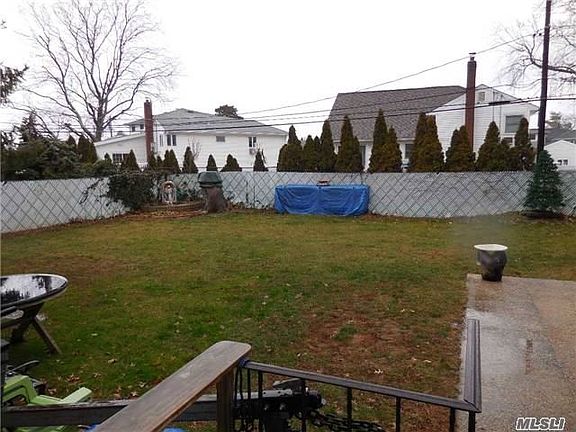 5th image of 459 Boundary Ave